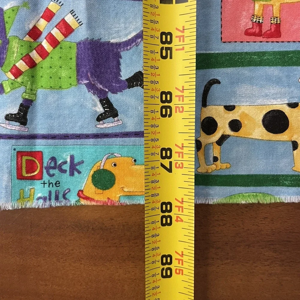 Nancy Wolff Designs Holiday Fabric Dogs Cats Let it Snow Robert Kaufman 2.41 yds